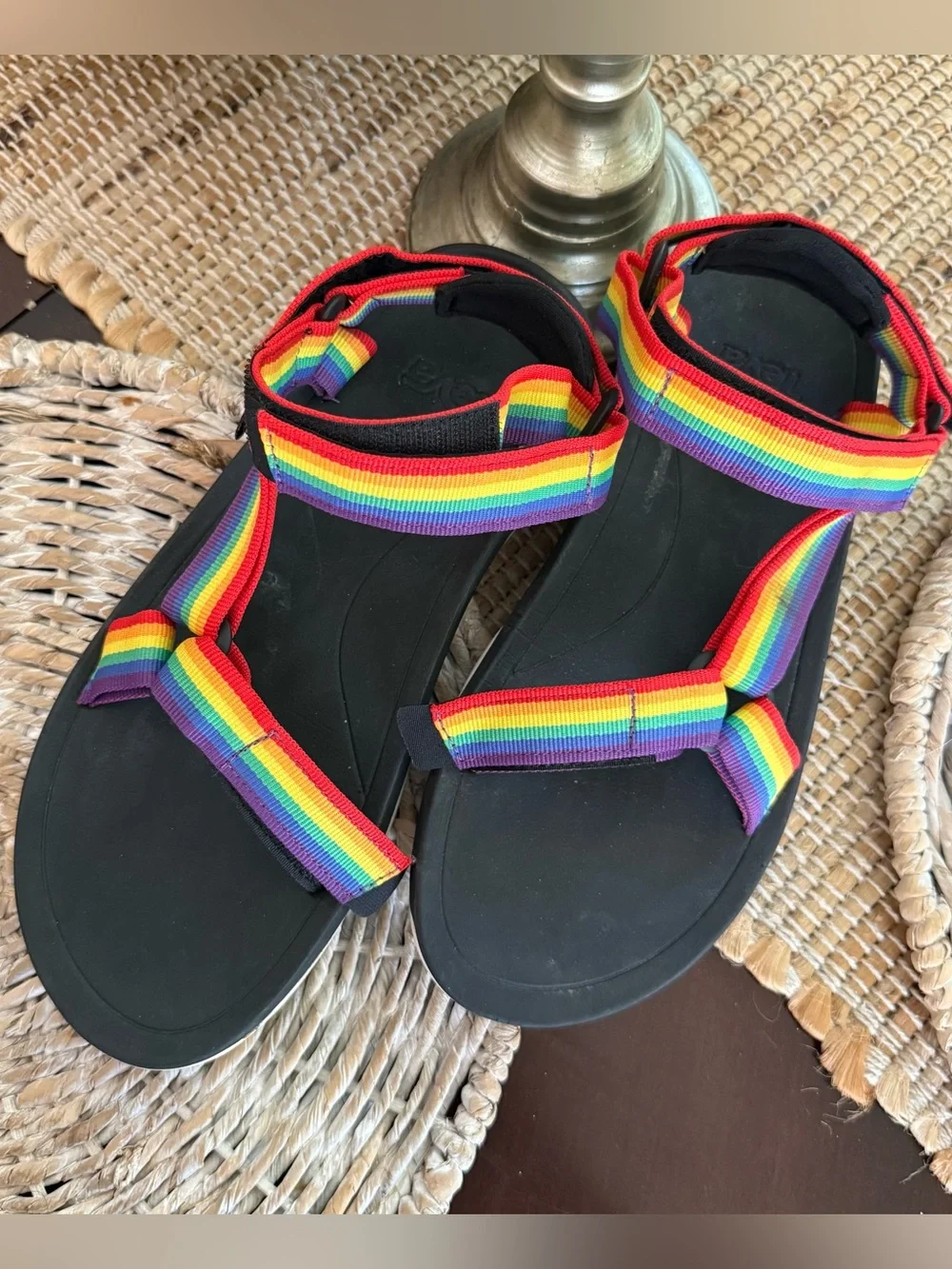 Teva kids hurricane